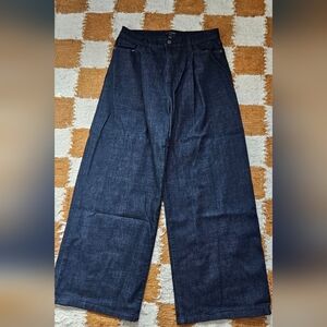 Banana Republic wide leg jeans, sz 30/10 in dark wash
